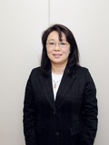 小山惠美子　博士（教育学）　教授　メディアライブラリーセンター館長